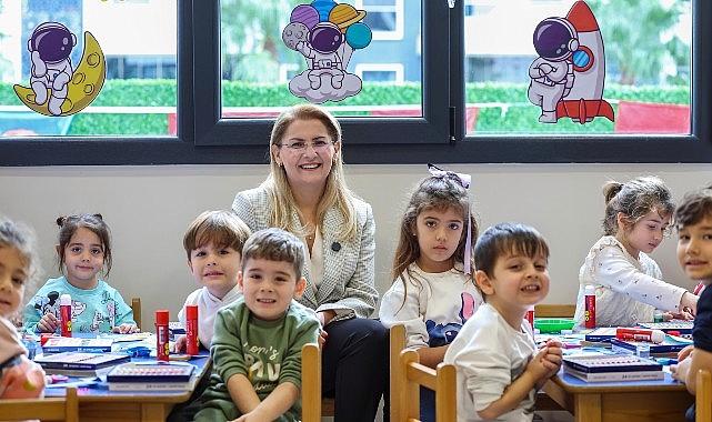 Bakırköy’de Muzaffer İzgü Gündüz Çocuk Bakımevi Açıldı