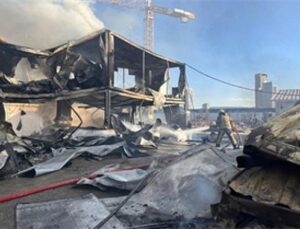 Bayraklı’daki yangın, itfaiyenin müdahalesiyle dakikalar içinde denetim altına alındı