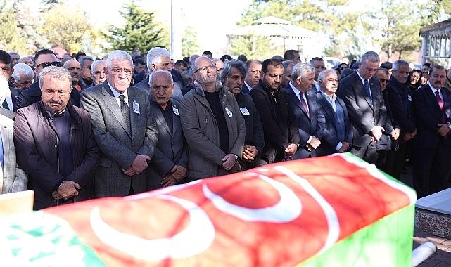 Belediye Başkanı Rasim Arı, Sahir Solmaz’ın Cenaze Merasimine Katıldı