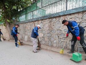 Buca’da köşe bucak paklık