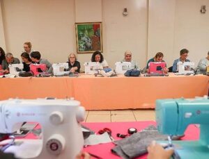 Bucalı bayanların emeği öğrencilere burs oldu