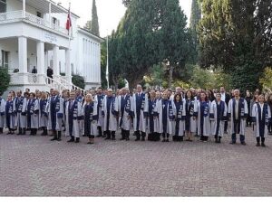 Büyük Başkan Atatürk Ege Üniversitesinde merasimlerle anıldı