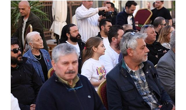 Çeşme Belediyesi, Balıkçılar ve Terziler Sokağı yenileme projesini esnafla paylaştı