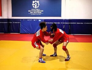 Ceylin ve Kardelen, judoda istikbal vaat ediyor