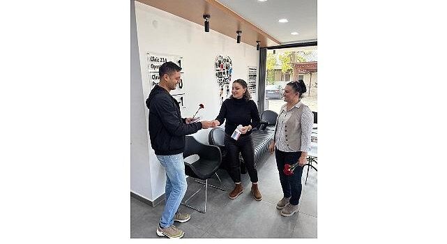 Diş doktorlarına manalı ziyaret