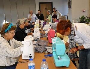 Efes Selçuk’ta bayanlar dikiş atölyesinde buluştu