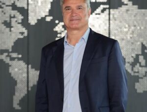 EY, 2025 Küresel Gelirini 53,2 Milyar Dolar Olarak Açıkladı