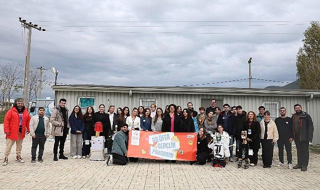 Gençler iklim krizini tabiatta ele aldı