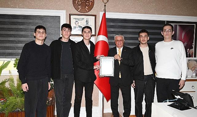 Gençlik Meclisi’nden Lider Topaloğlu’na Manalı Ziyaret