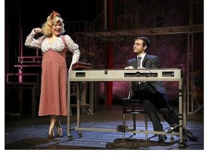 İBB Kent Tiyatroları Aralık Ayında 36 Oyunu Seyirciyle Buluşturuyor