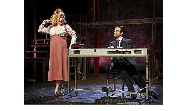 İBB Kent Tiyatroları Aralık Ayında 36 Oyunu Seyirciyle Buluşturuyor