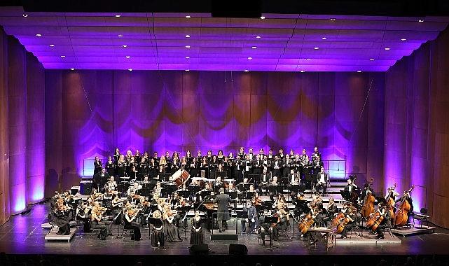 İDSO DenizBank Konserleri’nde Ulu Öncü’ye “Son Veda” ile hürmet duruşu