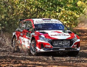 İstanbul Rallisi’ni Ali Türkkan-Oytun Albayrak Kazandı