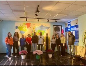 İzmir’de Harezmi Eğitim Modeli Öğretmen Eğitimleri Başladı