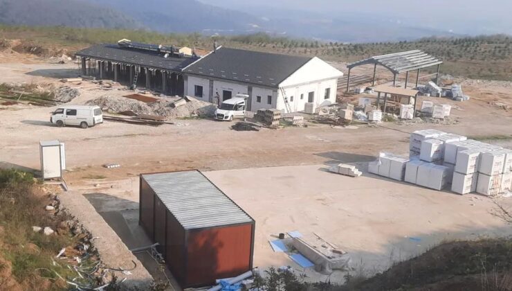 İzmit Belediyesi Dost Pati Yaşam Alanı’nda Çalışmalar Tüm Hızıyla Devam Ediyor