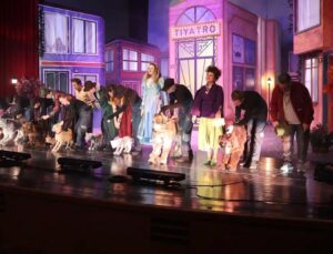 Karagöz Kukla ve Gölge Oyunları’na Renkli Açılış