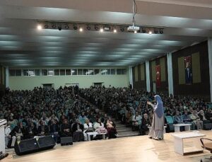 Kent Konferansları ile Sevilen İsimler Konyalılarla Buluşuyor