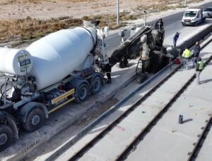 Konya Büyükşehir’den Yeni Tramvay Hattı İnşaatında Örnek Sistem