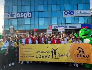 Koşar Adım LÖSEV Takımı Lösemili Çocuklar Haftası’nda Koştu