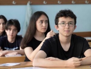 LGS kitapçıkları yayımlandı