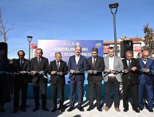 Lider Altay Yunak’a Kazandırılan Parkın Açılışını Yaptı, Gençlerle Buluştu