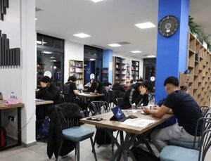 Lider Çerçioğlu: “Gençlerimizin Eğitim Seyahatinde Yanlarında Olmaya Devam Edeceğiz”