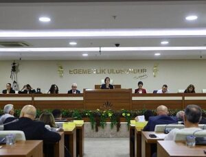 Lider Kınay: “Herkese eşit uzaklıkta hizmet etmeye devam edeceğiz”