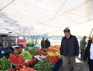 Lider Kocaman Ataşehir Pazarı’nda Esnafla Bir Ortaya Geldi