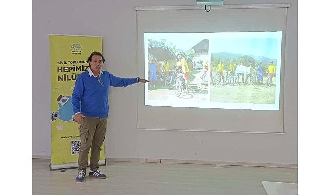 Lider Şadi Özdemir’den bayanlara: “Birlikte güçlü olun” iletisi