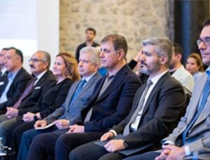 Lider Tugay: İzmir değişimin seyircisi değil aktörü olacak