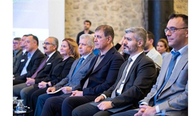 Lider Tugay: İzmir değişimin seyircisi değil aktörü olacak