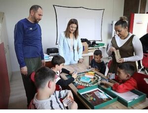 Menderes’te Çocuk Hakları Semineri