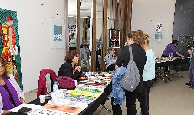 Narlıdere’de Bayanlar, Şiddete Karşı Seslerini Edebiyatla Yükseltti