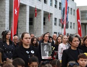 Nilüfer, Ata’sını Cumhuriyet Meydanı’nda andı