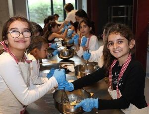 Nilüfer’de orta tatil Pancar Deposu’nda renklendi