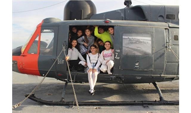 Öğrenciler, lisan maharetlerini gezerek pekiştiriyor