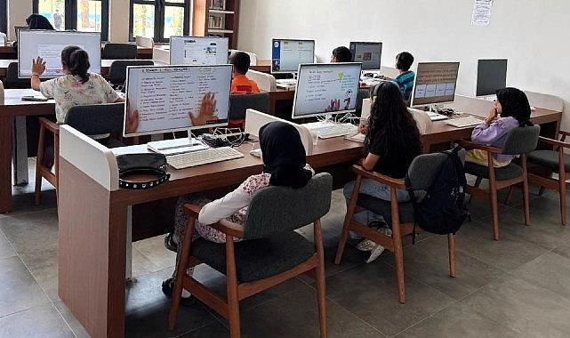 Orta tatilin adresi Büyükşehir kütüphaneleri