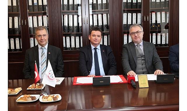 Osmangazi Belediyesi ve Bursa Barosu’ndan Şiddetle Uğraş Protokolü