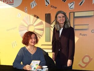 Osmangazi Kitap Fuarı’na Edebiyatseverlerden Ağır İlgi