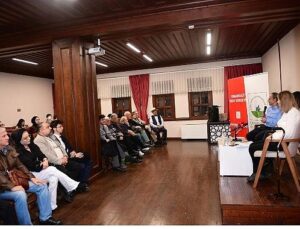 Osmangazi’de 7’den 70’e İdeoloji Seyahati Başladı