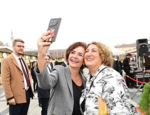 Osmangazi’de Kitap Dolu Günler Sürüyor