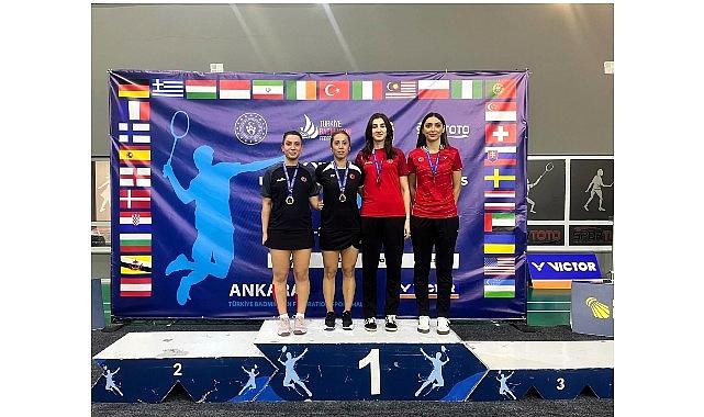 Osmangazili Badmintoncu İsmini Tepeye Yazdırdı