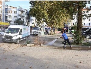 Paklık İşçileri Cumhuriyet Mahallesi’nde Ağır Mesai Harcadı