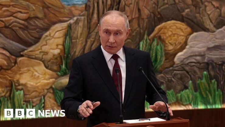 Putin doubles down on demands for Ukrainian territory ahead of talks with US in Moscow