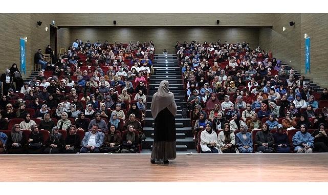 Saliha Erdim, aile içi bağlantının şifrelerini anlattı