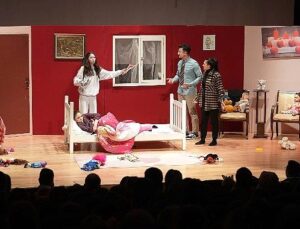 Tembel Ayşe Müzikali İkinci Kere Çocuklarla Buluştu