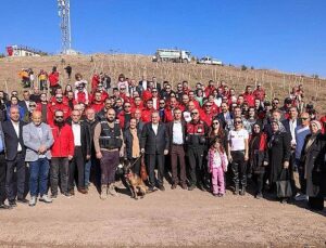 Ulusal Ağaçlandırma Günü’nde Keçiören’de Fidanlar Toprakla Buluştu