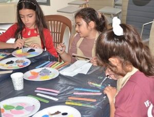 Üretici Şad, Tüketici Şad: Üretici Pazarı Efes Tarlası Ömür Köyü’nde rahmetiyle devam ediyor