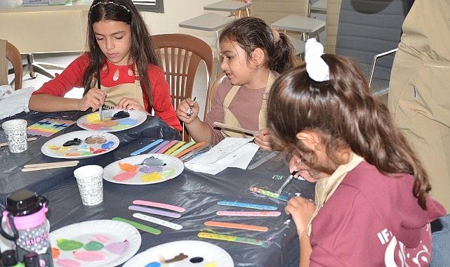 Üretici Şad, Tüketici Şad: Üretici Pazarı Efes Tarlası Ömür Köyü’nde rahmetiyle devam ediyor