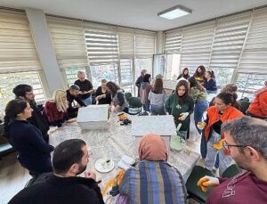 Atıklar Yuvaya Dönüştü